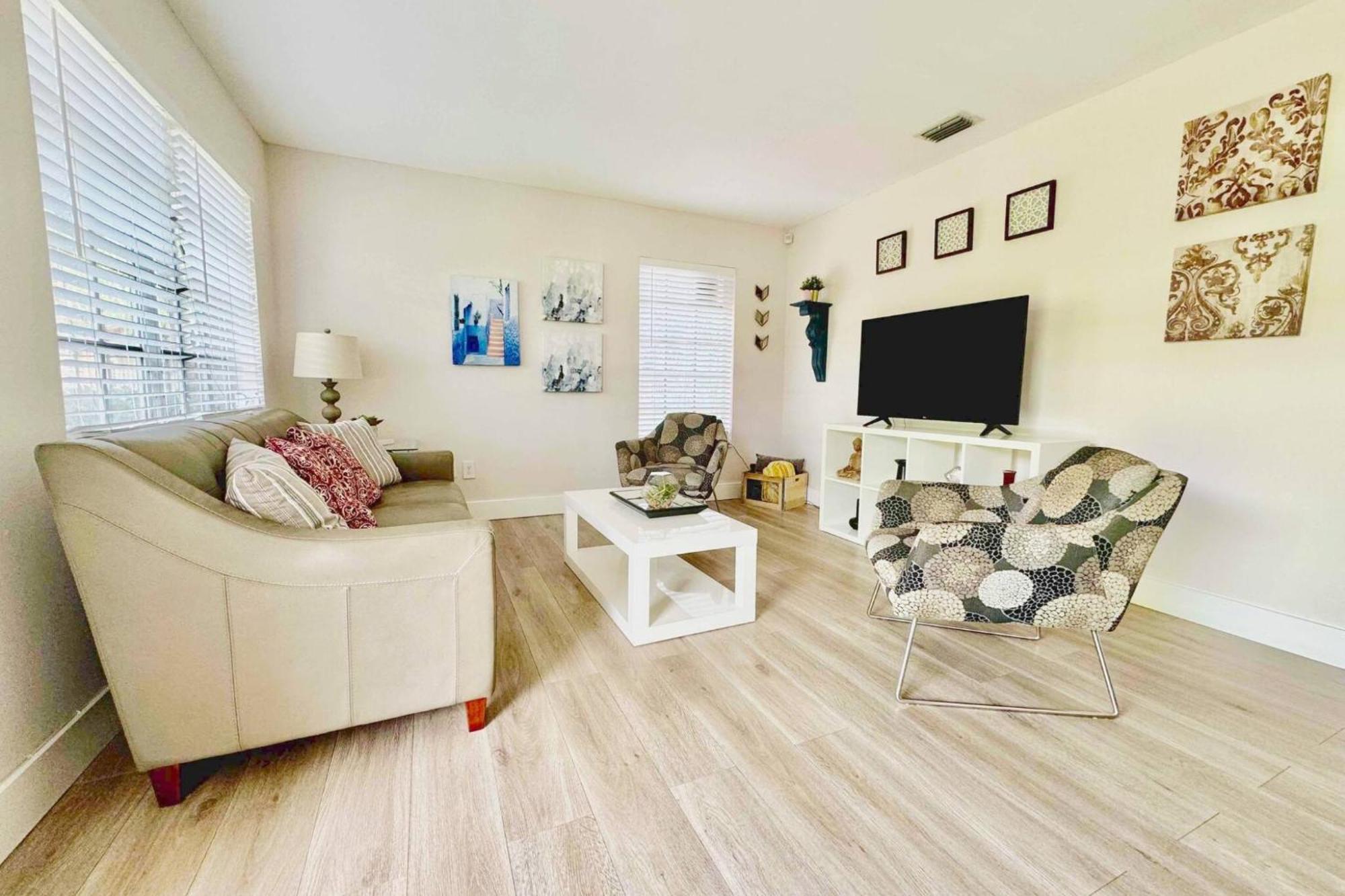 Cozy Miami Villa Near Coconut Grove And The University Of Miami Bagian luar foto