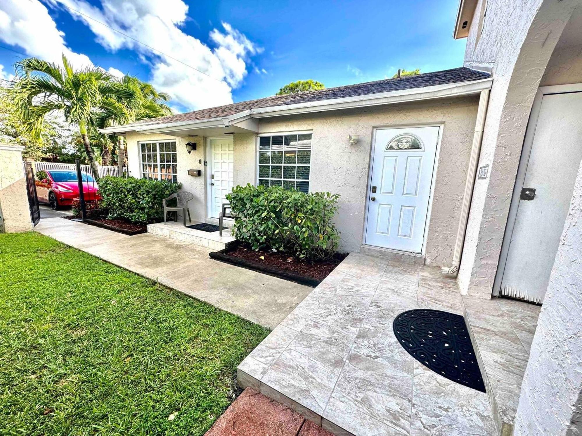 Cozy Miami Villa Near Coconut Grove And The University Of Miami Bagian luar foto