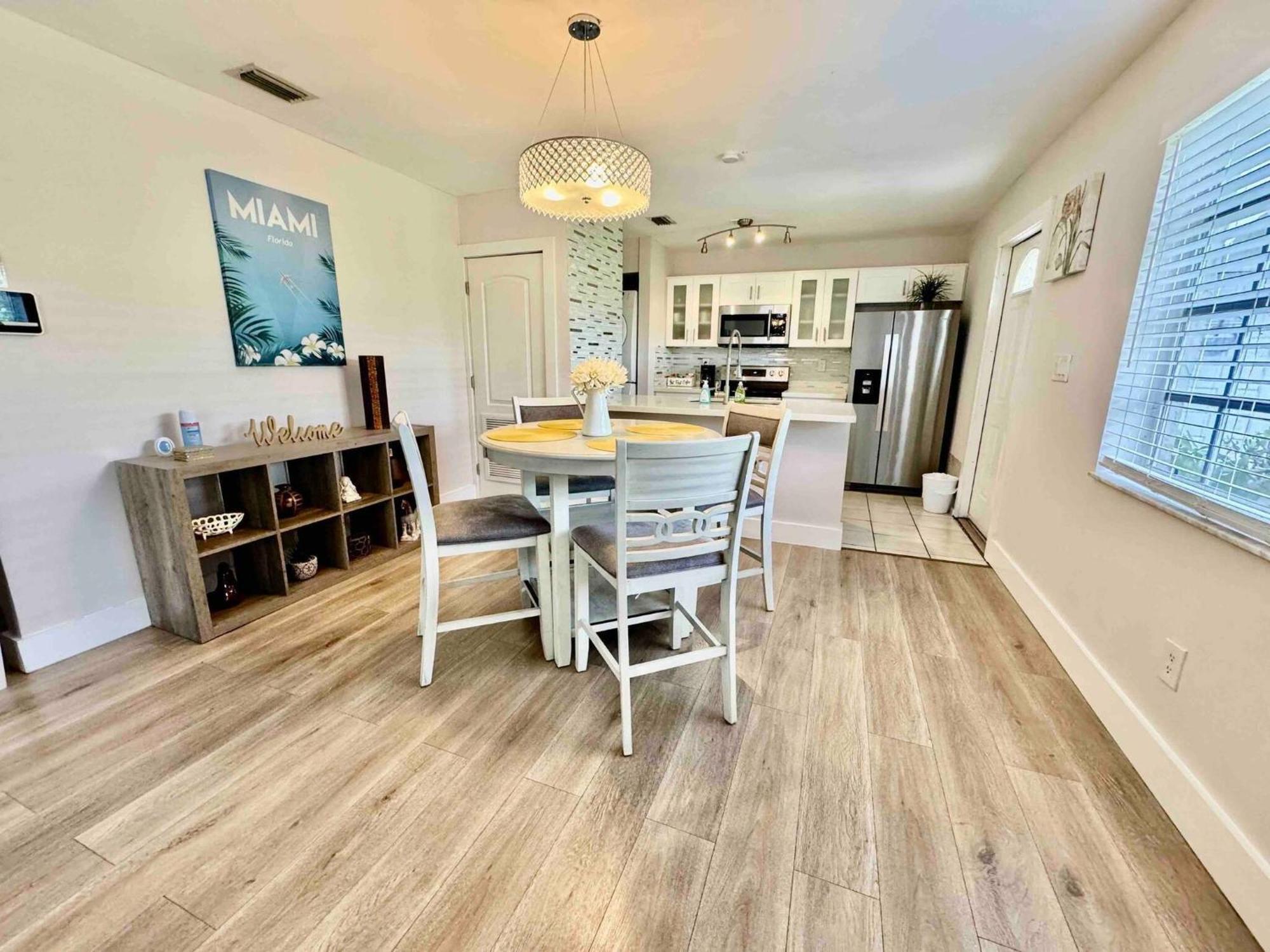 Cozy Miami Villa Near Coconut Grove And The University Of Miami Bagian luar foto